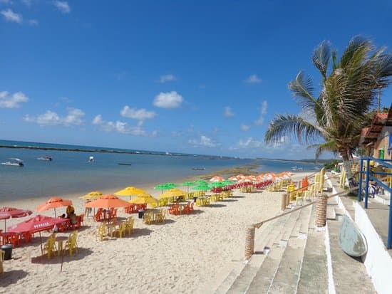 Imagem da notícia: Engenheiro Responsável Pelas Barracas Na Praia Da Cidade é Convocado Para Sessão Ordinária