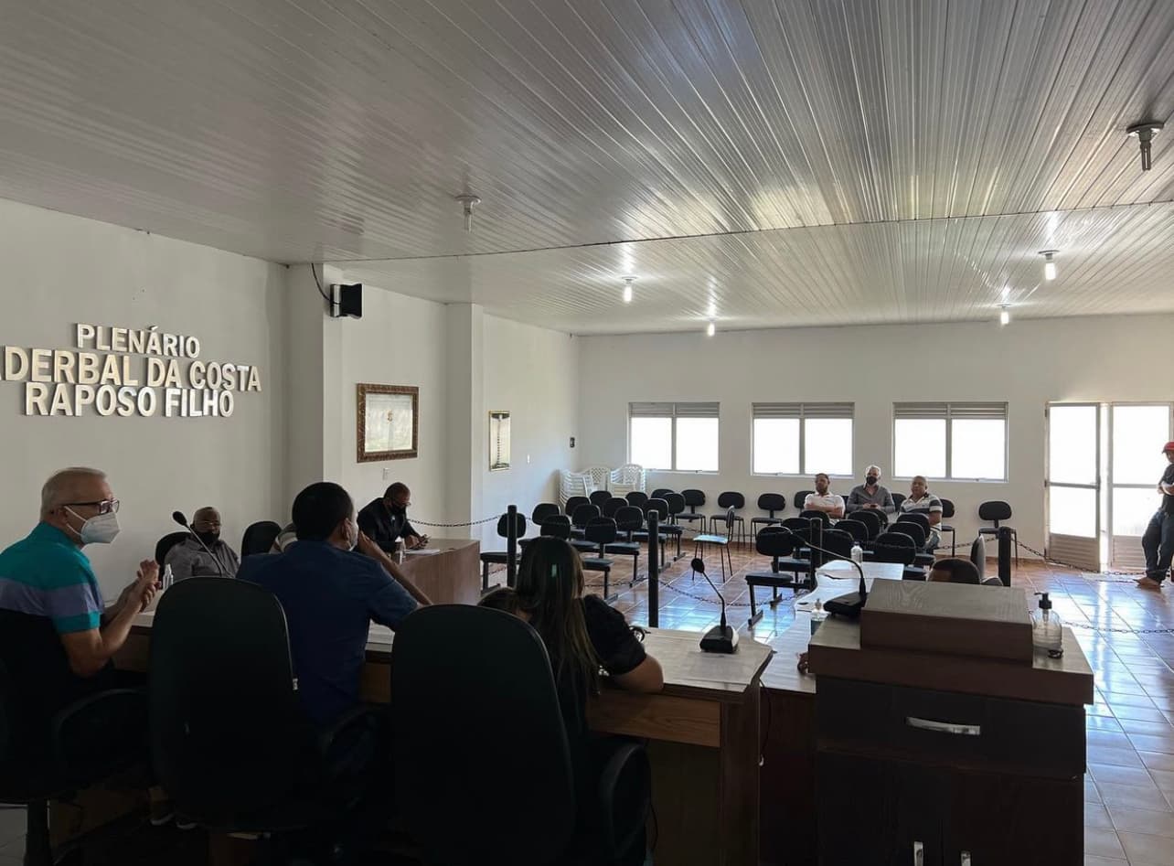 Imagem da notícia: Vereadores recebem do Poder Executivo PL que regulamentará o Sistema Municipal de Cultura.
